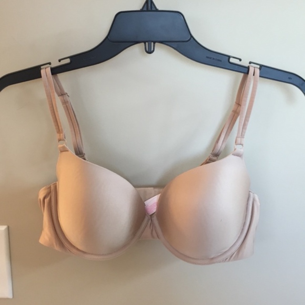 Victoria's Secret Demi Bra - 36C